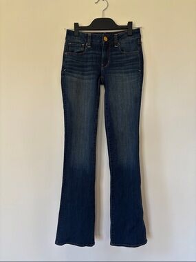 American Eagle Outfitters Dark Blue Flare Jeans Size 00